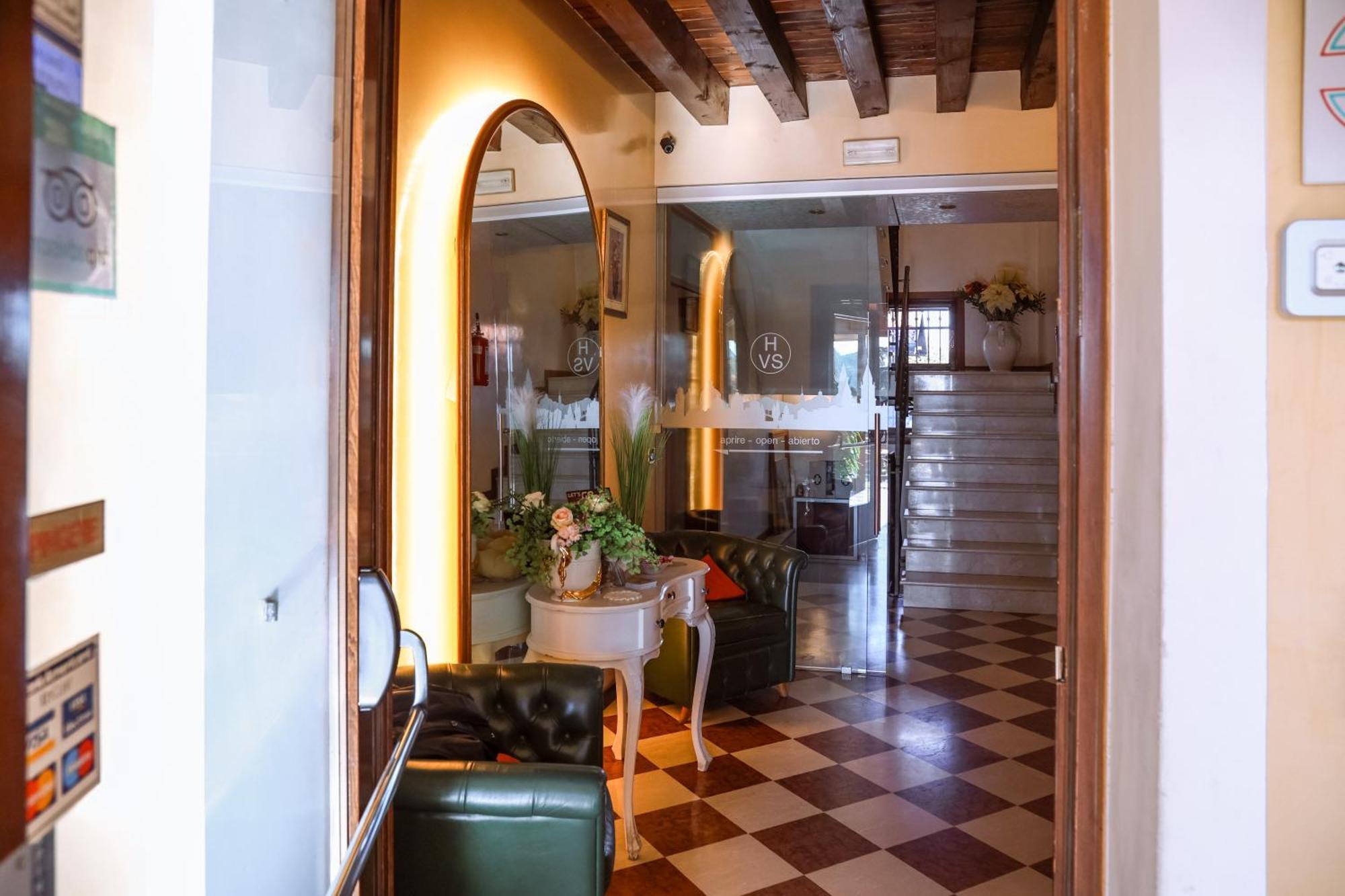 Hotel Villa Sara Местре Экстерьер фото