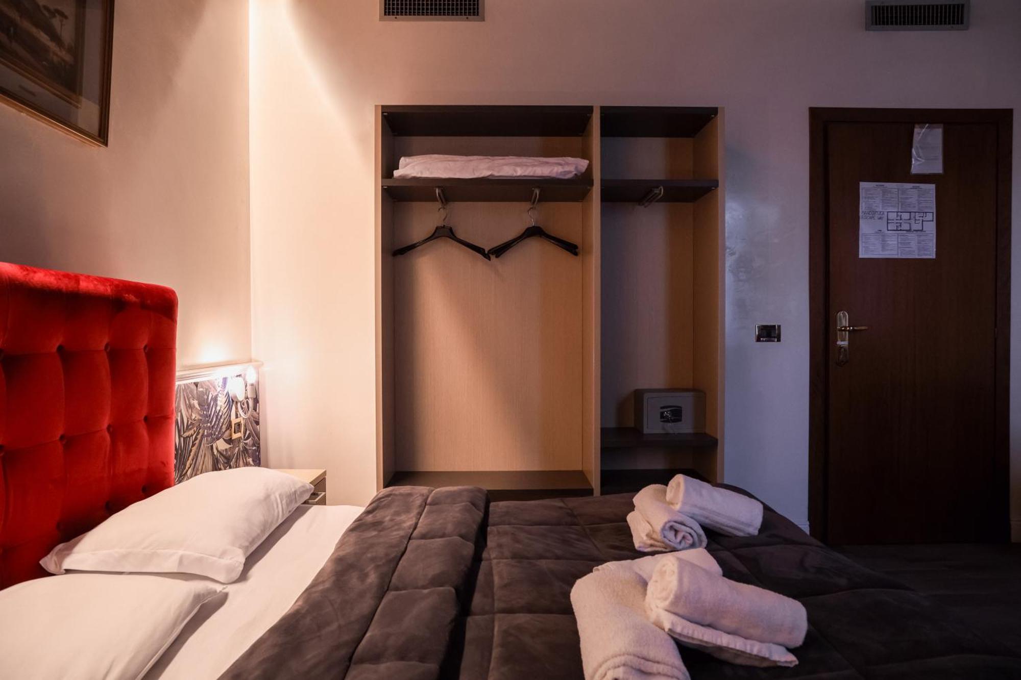 Hotel Villa Sara Местре Экстерьер фото
