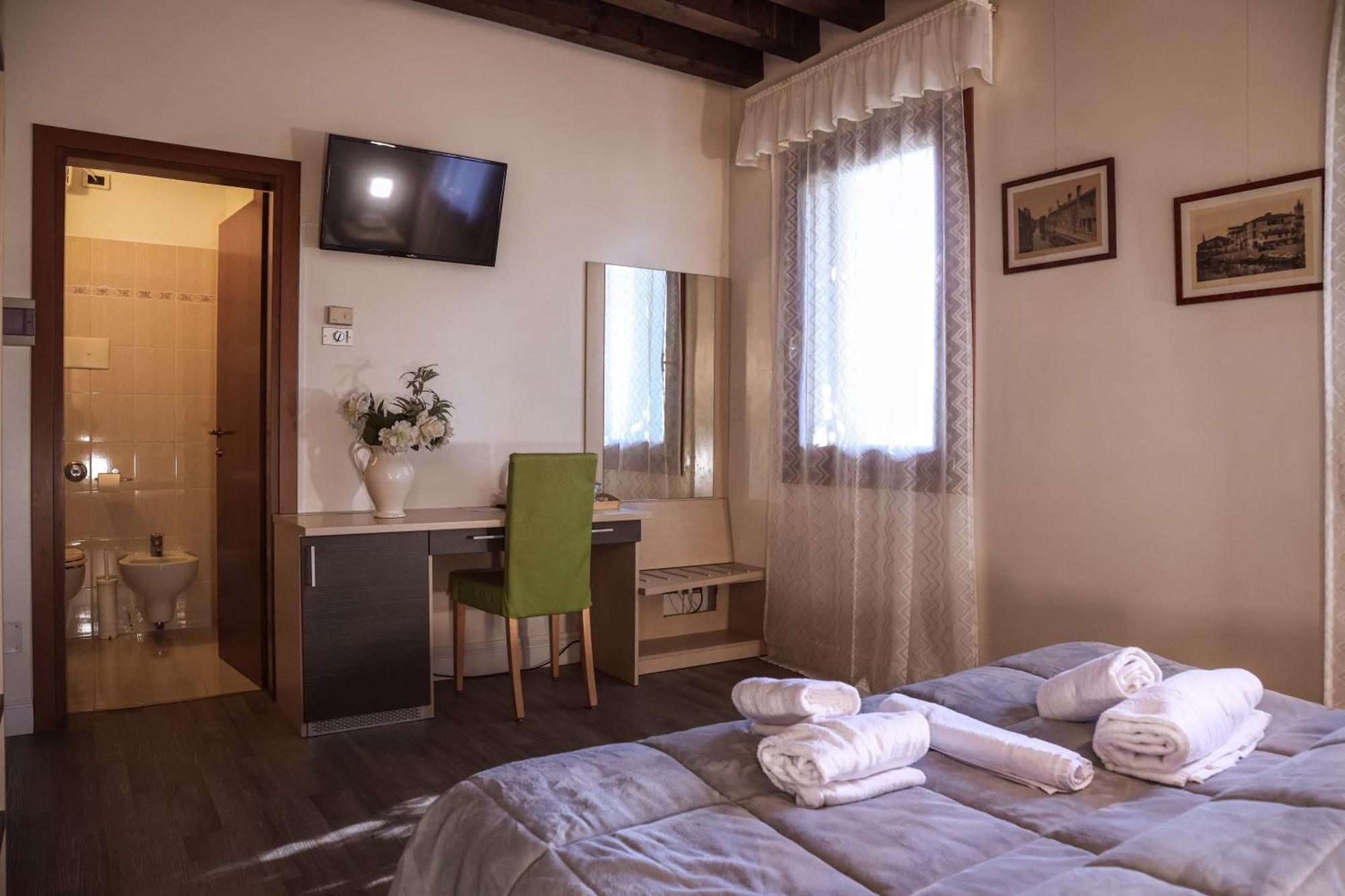 Hotel Villa Sara Местре Экстерьер фото