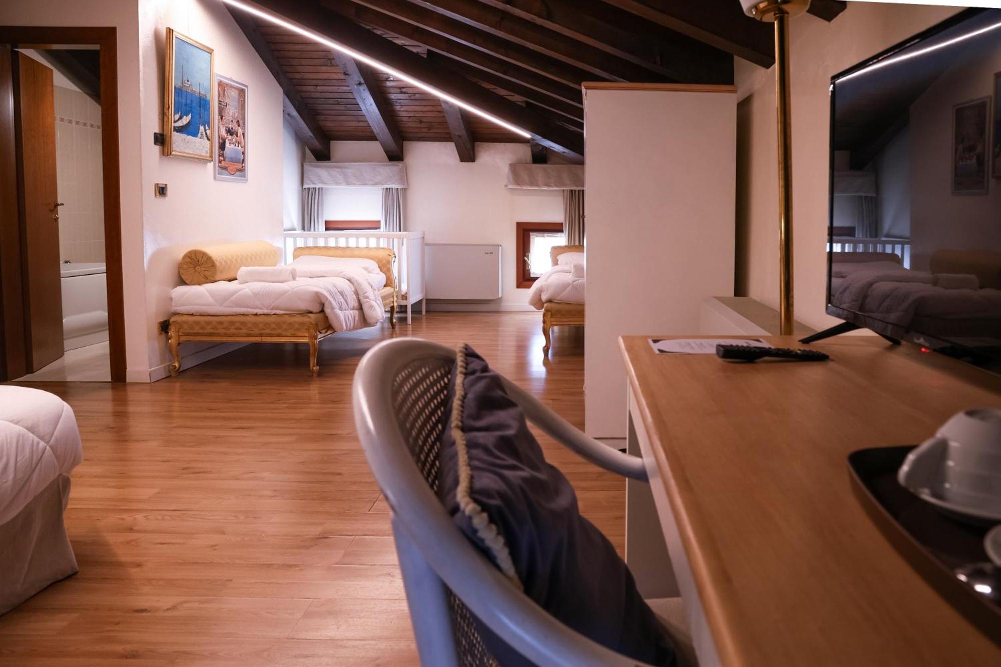 Hotel Villa Sara Местре Экстерьер фото